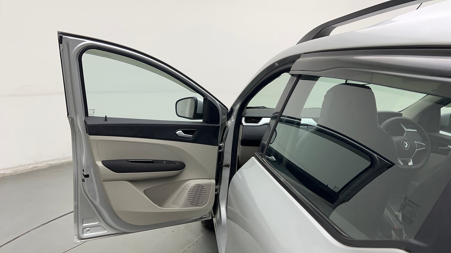 Used 2021 Renault Triber RXZ Petrol Manual interior LEFT FRONT DOOR OPEN VIEW