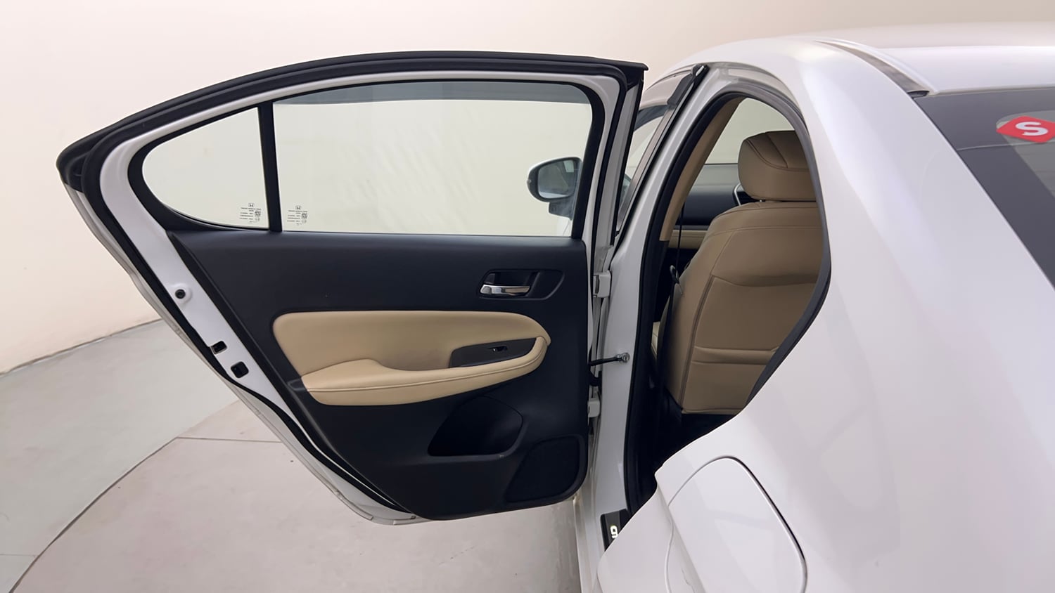 Used 2022 Honda City ZX CVT Petrol Petrol Automatic interior LEFT REAR DOOR OPEN VIEW