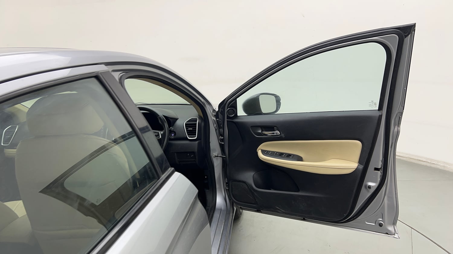 Used 2021 Honda City ZX Petrol Petrol Manual interior RIGHT FRONT DOOR OPEN VIEW