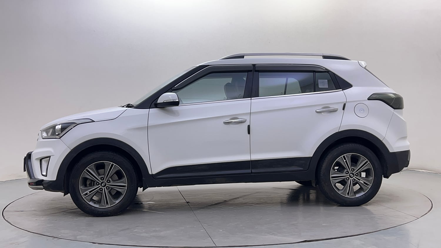 Used 2017 Hyundai Creta 1.6 SX Plus AT Petrol Petrol Automatic exterior LEFT SIDE VIEW