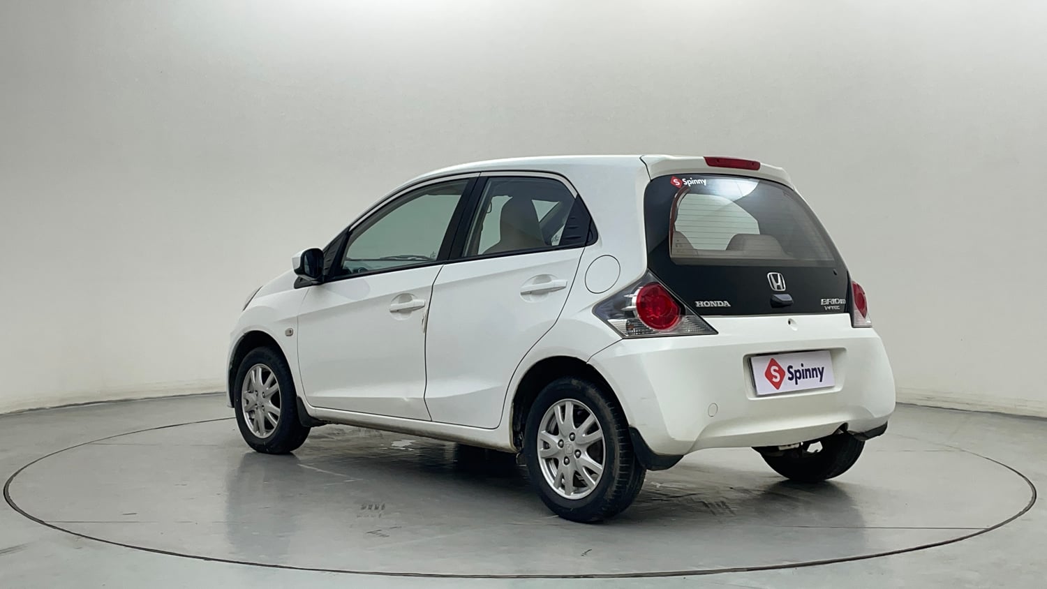Used 2013 Honda Brio VX MT Petrol Manual exterior LEFT REAR CORNER VIEW