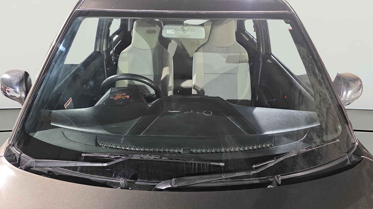 Used 2021 Maruti Suzuki Wagon R LXi 1.0 CNG Cng Manual exterior FRONT WINDSHIELD VIEW
