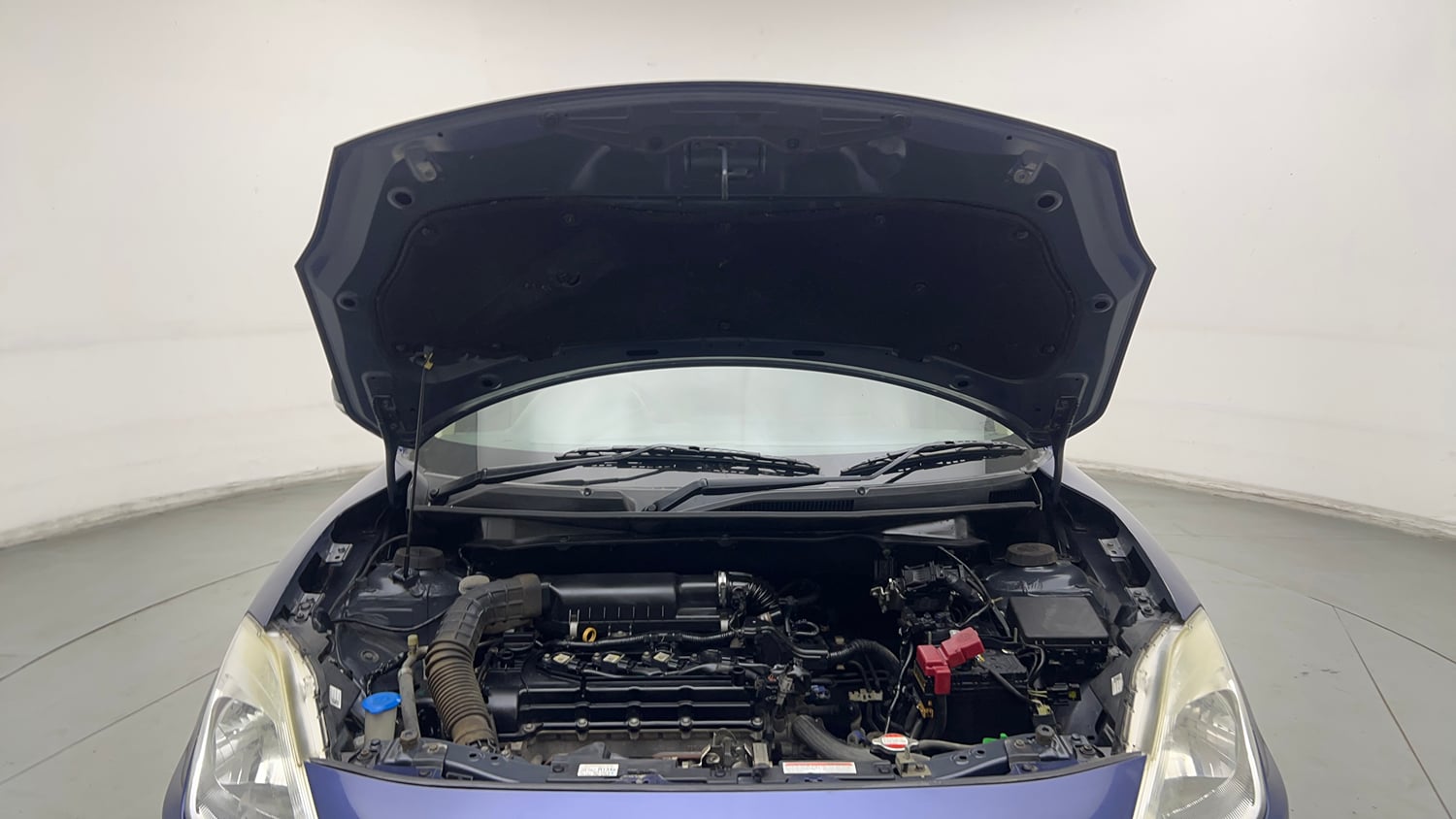 Used 2018 Maruti Suzuki Dzire VXi Petrol Manual engine ENGINE & BONNET OPEN FRONT VIEW