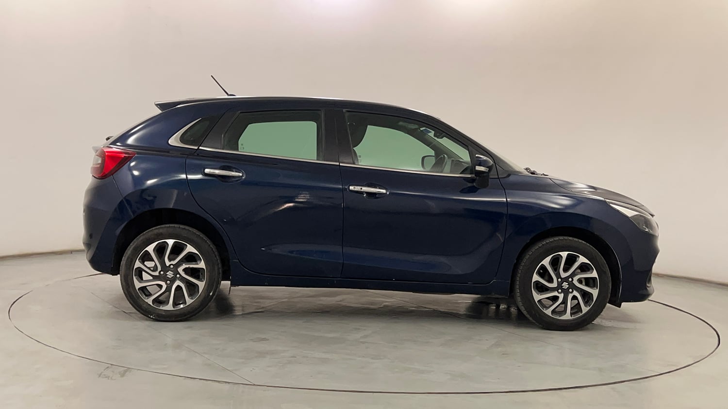 Used 2022 Maruti Suzuki Baleno Alpha MT Petrol Manual exterior RIGHT SIDE VIEW