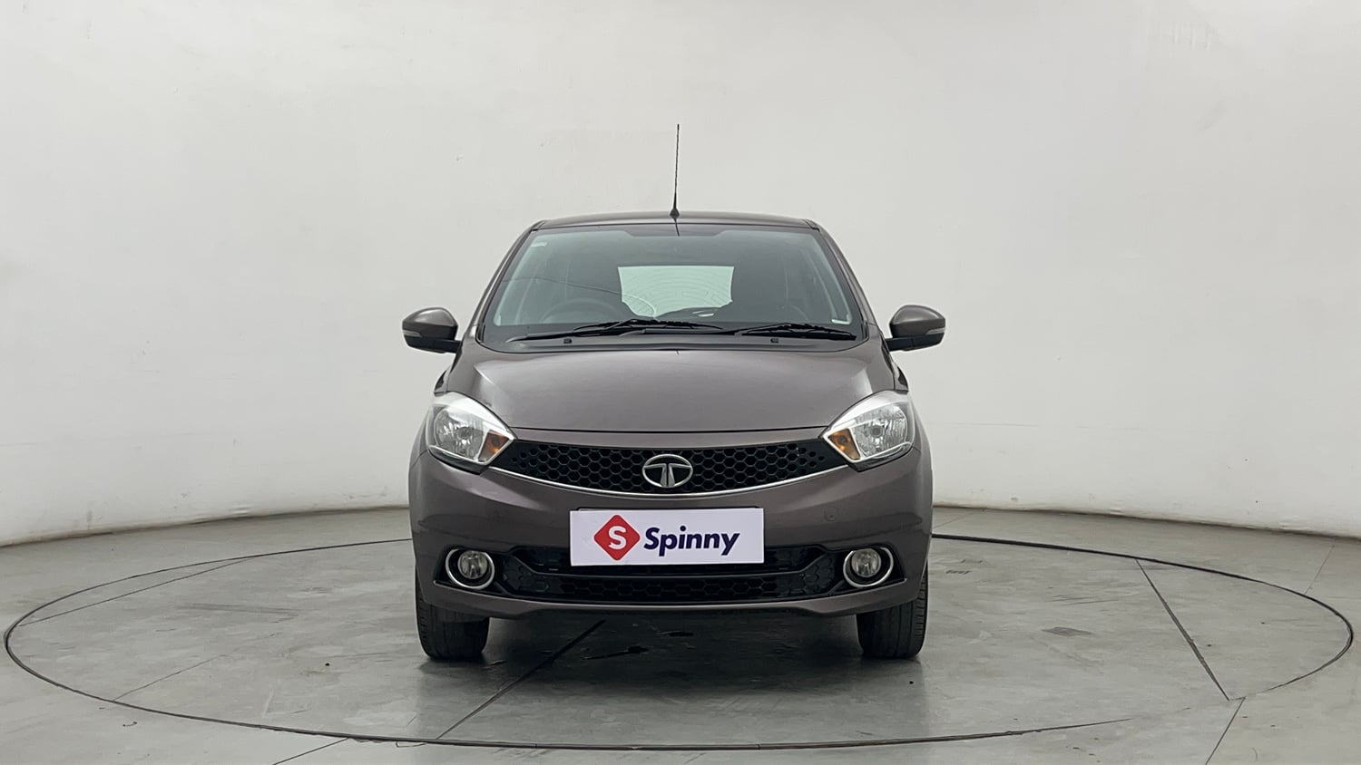 Used 2019 Tata Tiago Revotron XZ Petrol Manual exterior FRONT VIEW