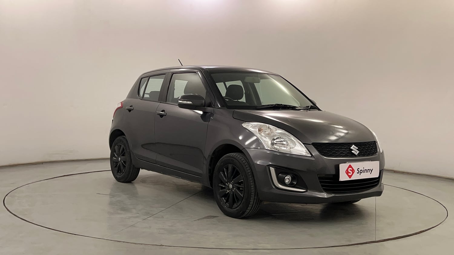 Used 2016 Maruti Suzuki Swift ZDi Diesel Manual exterior RIGHT FRONT CORNER VIEW