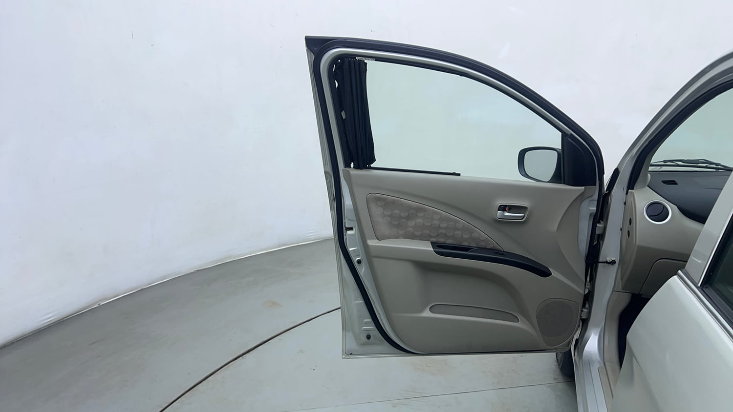 Used 2017 Maruti Suzuki Celerio ZXI (O) AMT Petrol Automatic interior LEFT FRONT DOOR OPEN VIEW