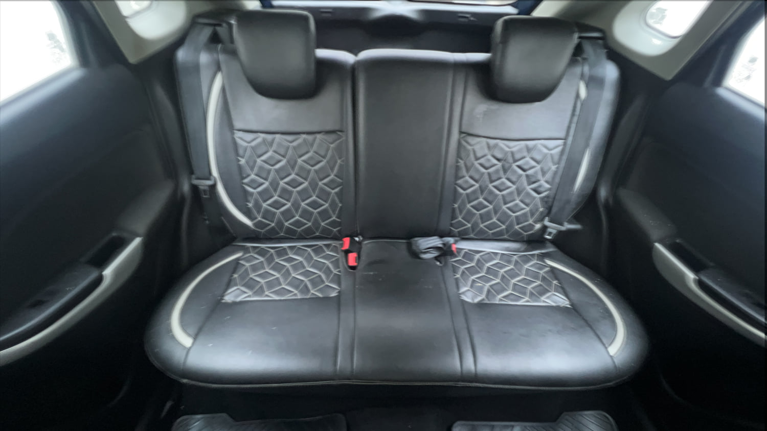 Used 2017 Maruti Suzuki Baleno Delta 1.2 Petrol Manual interior REAR SEAT CONDITION VIEW