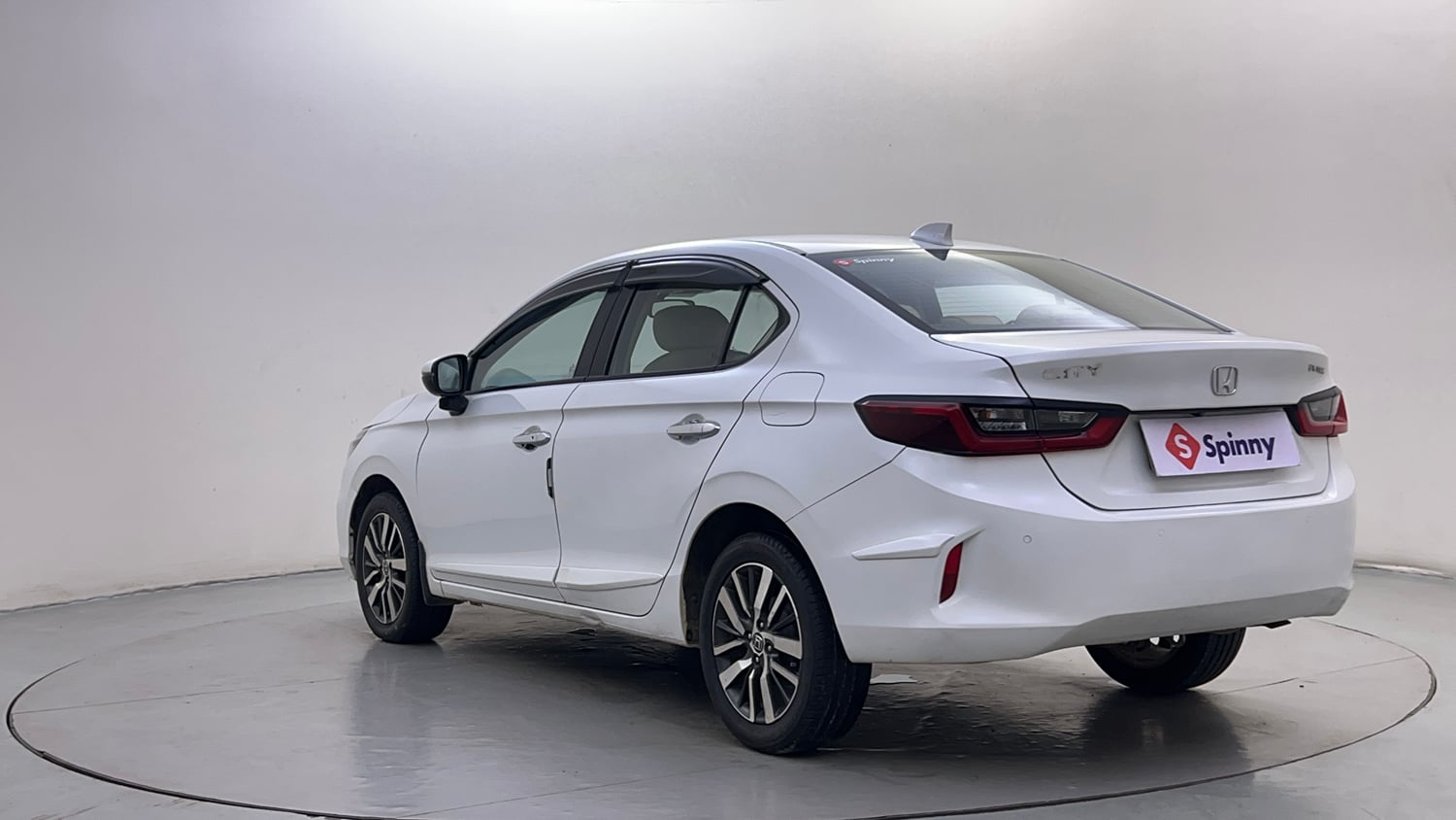 Used 2022 Honda City ZX CVT Petrol Petrol Automatic exterior LEFT REAR CORNER VIEW