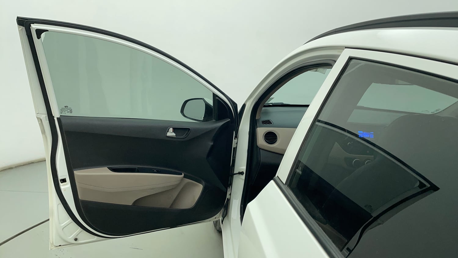 Used 2015 Hyundai Grand i10 Sportz 1.2 Kappa VTVT Petrol Manual interior LEFT FRONT DOOR OPEN VIEW