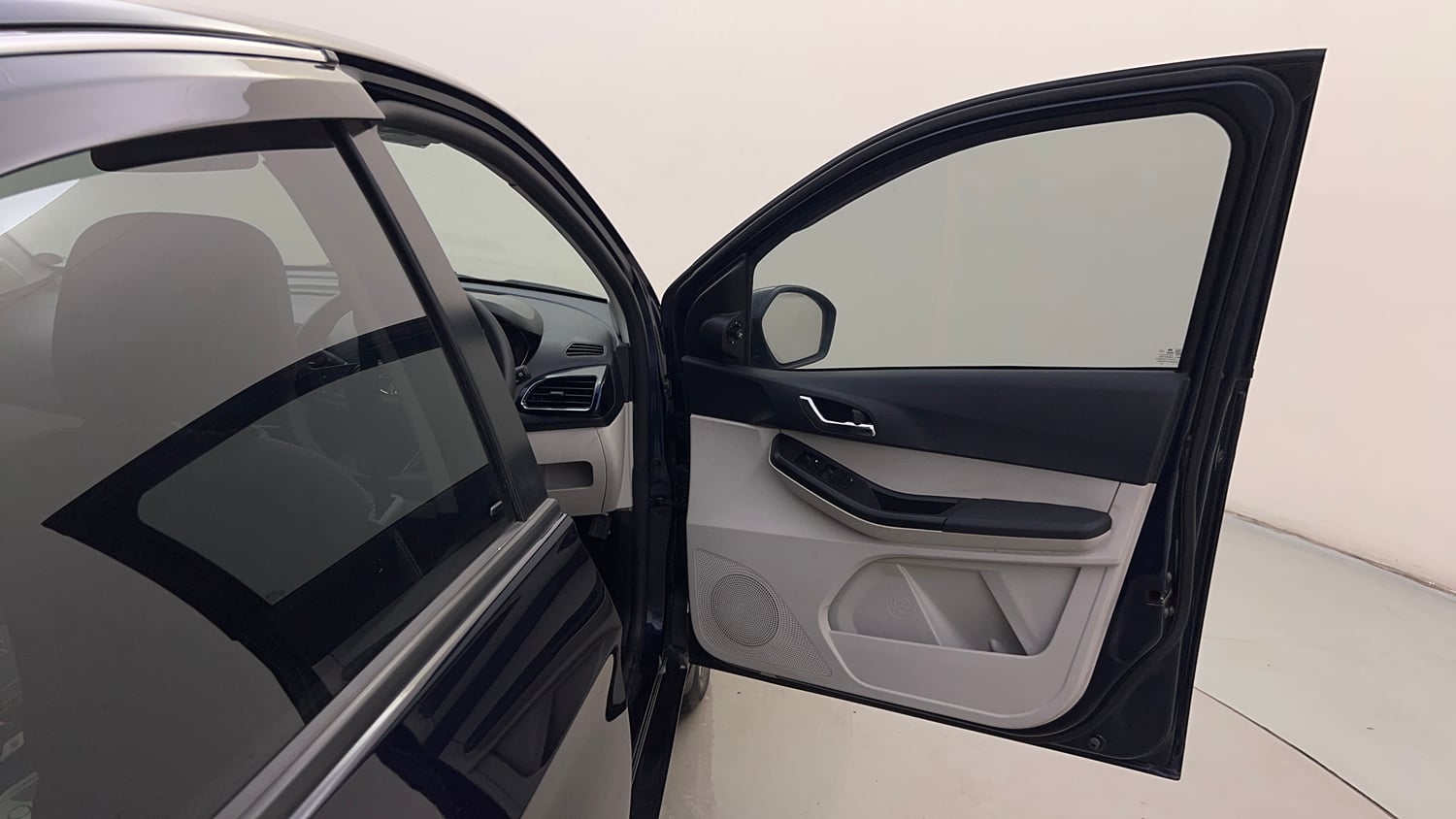 Used 2023 Tata Tiago XZA Plus Petrol Automatic interior RIGHT FRONT DOOR OPEN VIEW