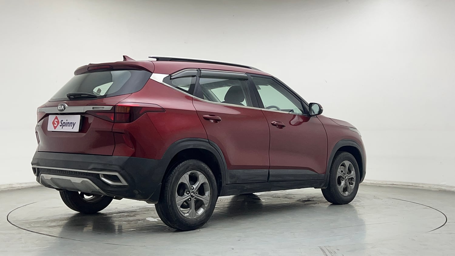 Used 2020 Kia Seltos HTK Plus 1.5 Petrol Manual exterior RIGHT REAR CORNER VIEW