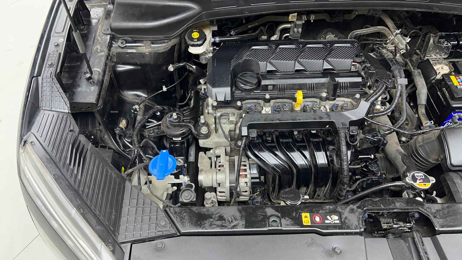 Used 2024 Hyundai Creta EX 1.5 Petrol Petrol Manual engine ENGINE RIGHT SIDE VIEW