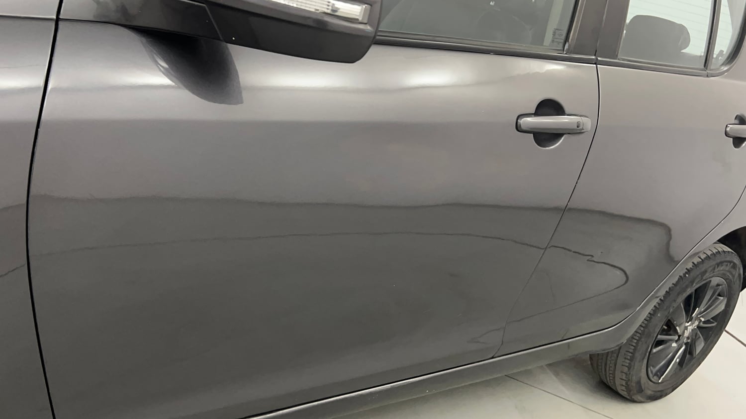 Used 2016 Maruti Suzuki Swift ZDi Diesel Manual dents MINOR SCRATCH