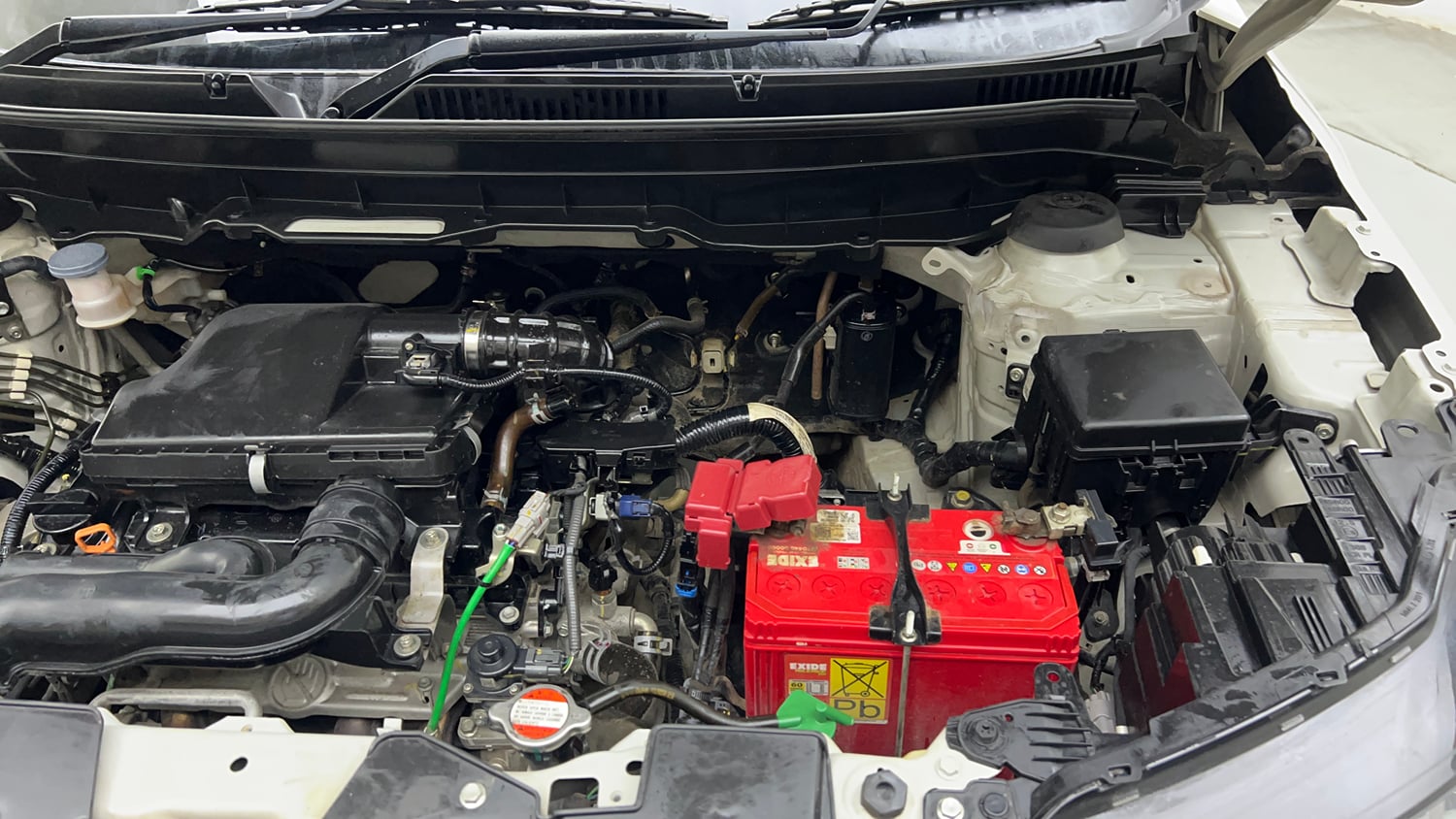 Used 2023 Maruti Suzuki Brezza ZXi Plus AT Petrol Automatic engine ENGINE LEFT SIDE VIEW