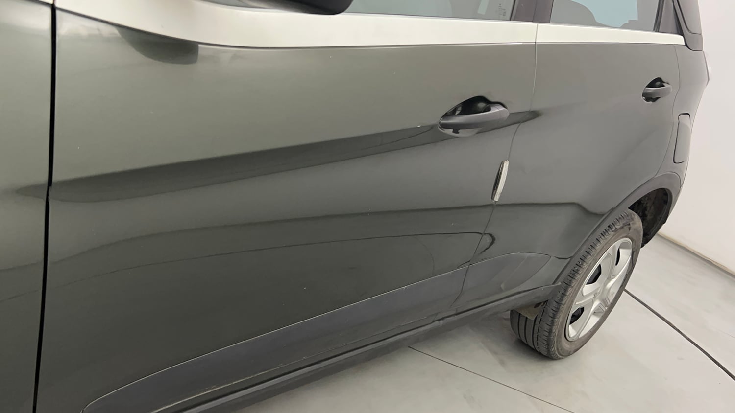 Used 2022 Tata Nexon XMA Plus (S) Diesel Diesel Automatic dents MINOR SCRATCH