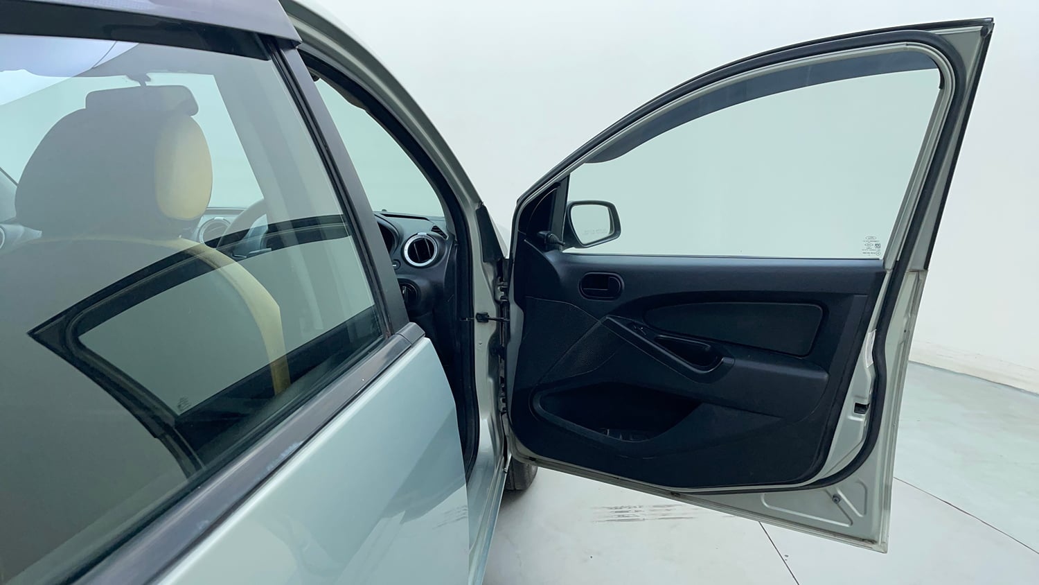 Used 2012 Ford Figo Duratorq Diesel EXI 1.4 Diesel Manual interior RIGHT FRONT DOOR OPEN VIEW