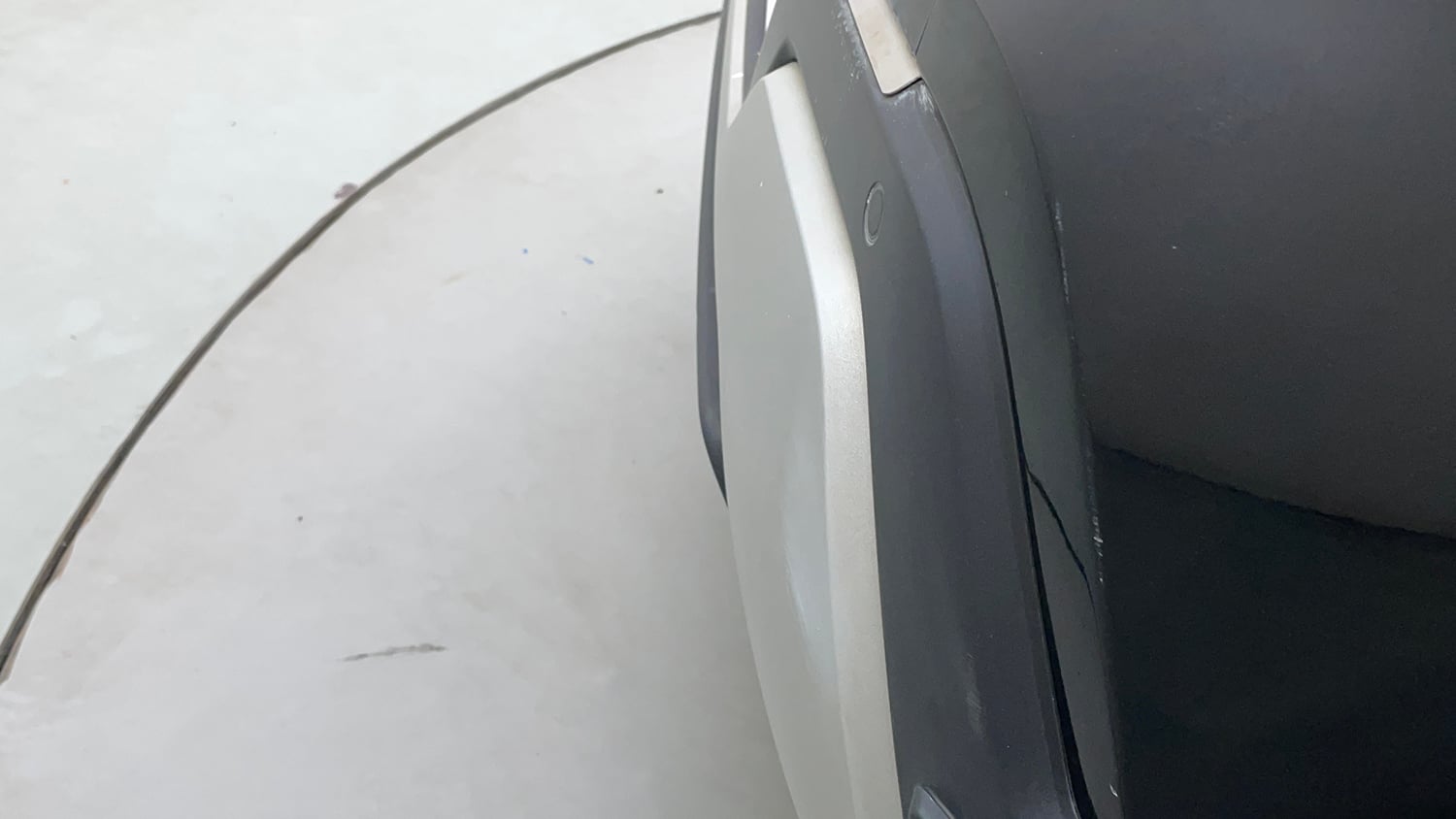 Used 2022 Nissan Magnite XV Executive Petrol Manual dents MINOR SCRATCH