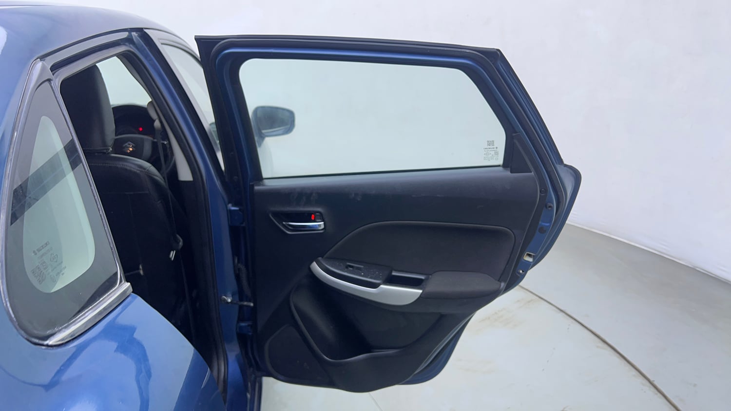 Used 2017 Maruti Suzuki Baleno Delta 1.2 Petrol Manual interior RIGHT REAR DOOR OPEN VIEW