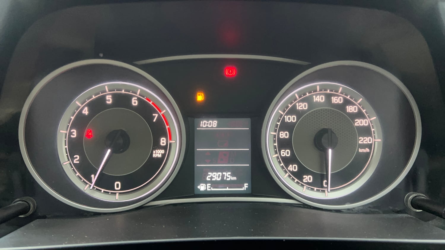 Used 2018 Maruti Suzuki Dzire VXi Petrol Manual interior CLUSTERMETER VIEW