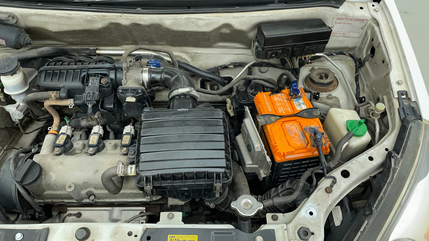 Used 2016 Maruti Suzuki Alto 800 LXi Petrol Manual engine ENGINE LEFT SIDE VIEW
