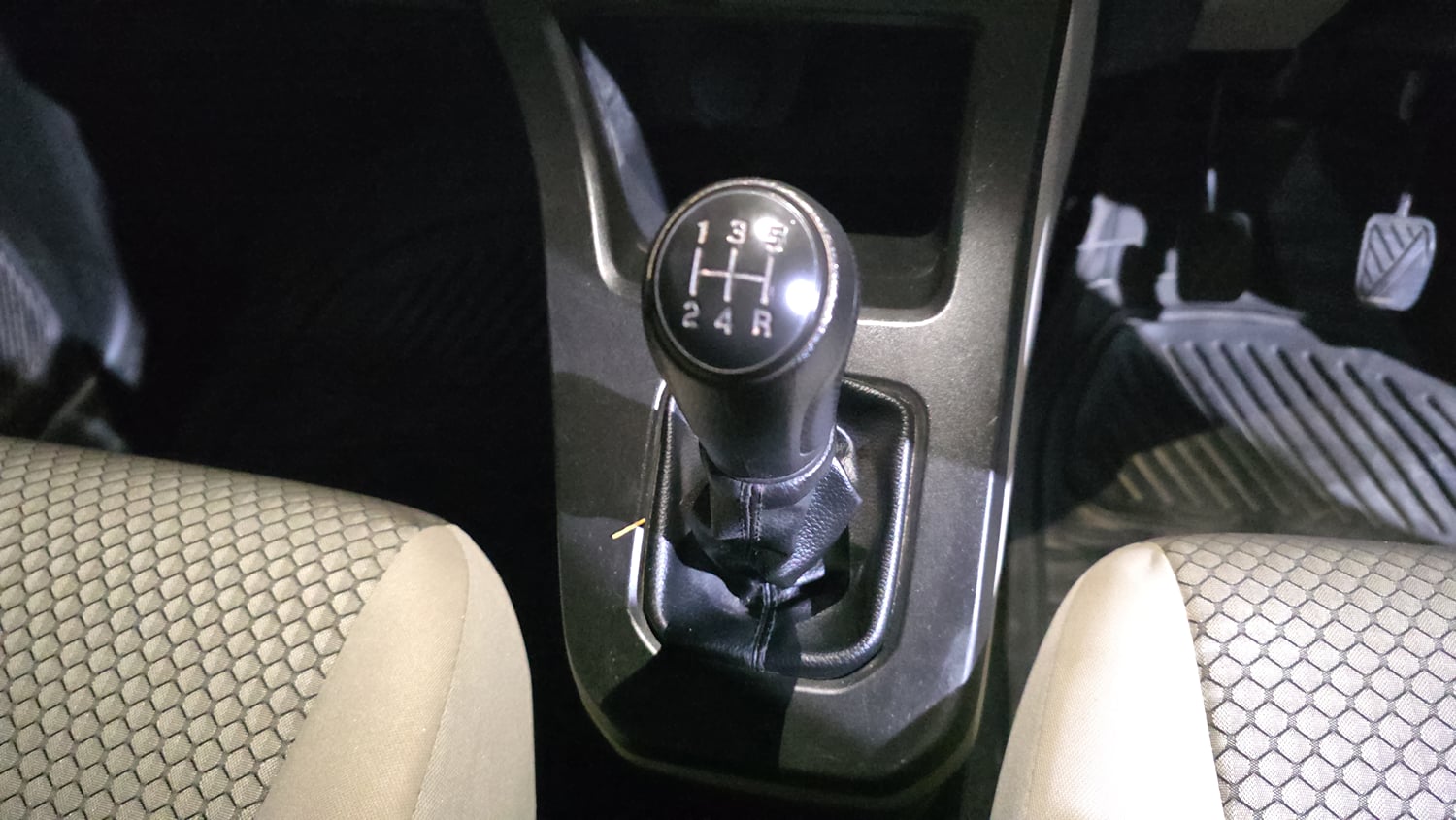 Used 2021 Maruti Suzuki Wagon R LXi 1.0 CNG Cng Manual interior GEAR  KNOB VIEW