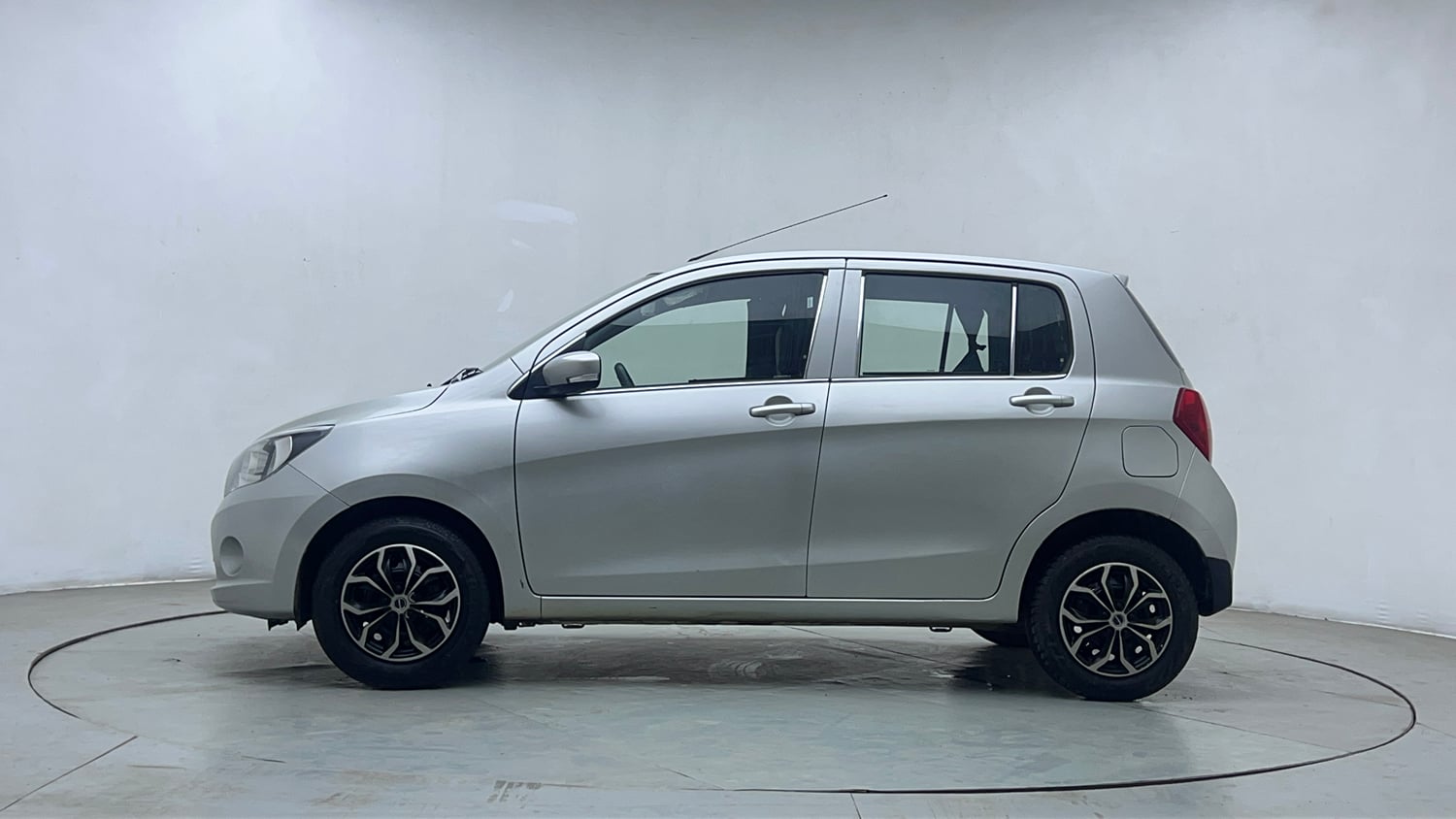 Used 2017 Maruti Suzuki Celerio ZXI (O) AMT Petrol Automatic exterior LEFT SIDE VIEW
