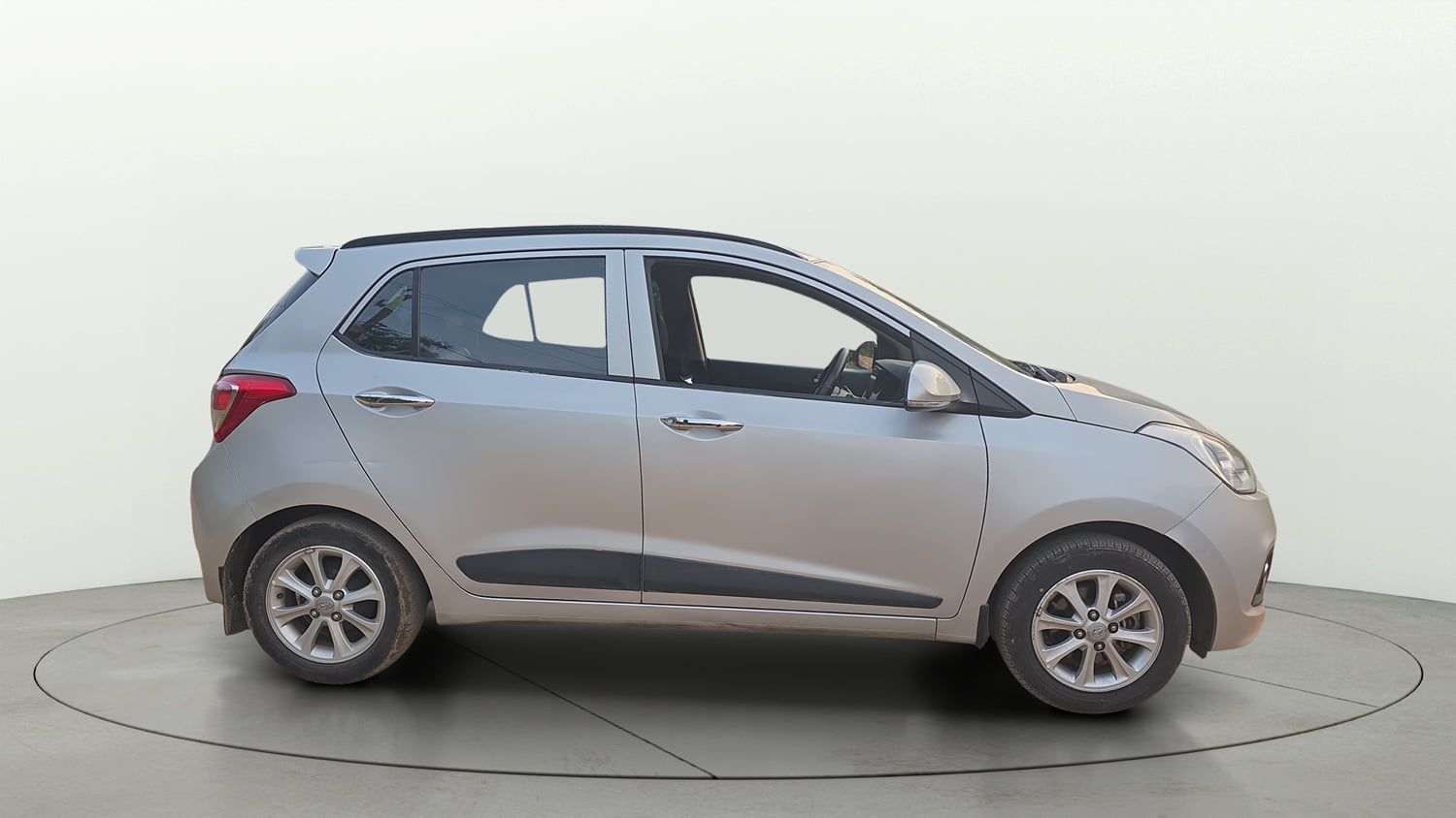 Used 2015 Hyundai Grand i10 Asta 1.2 Kappa VTVT Petrol Manual exterior RIGHT SIDE VIEW