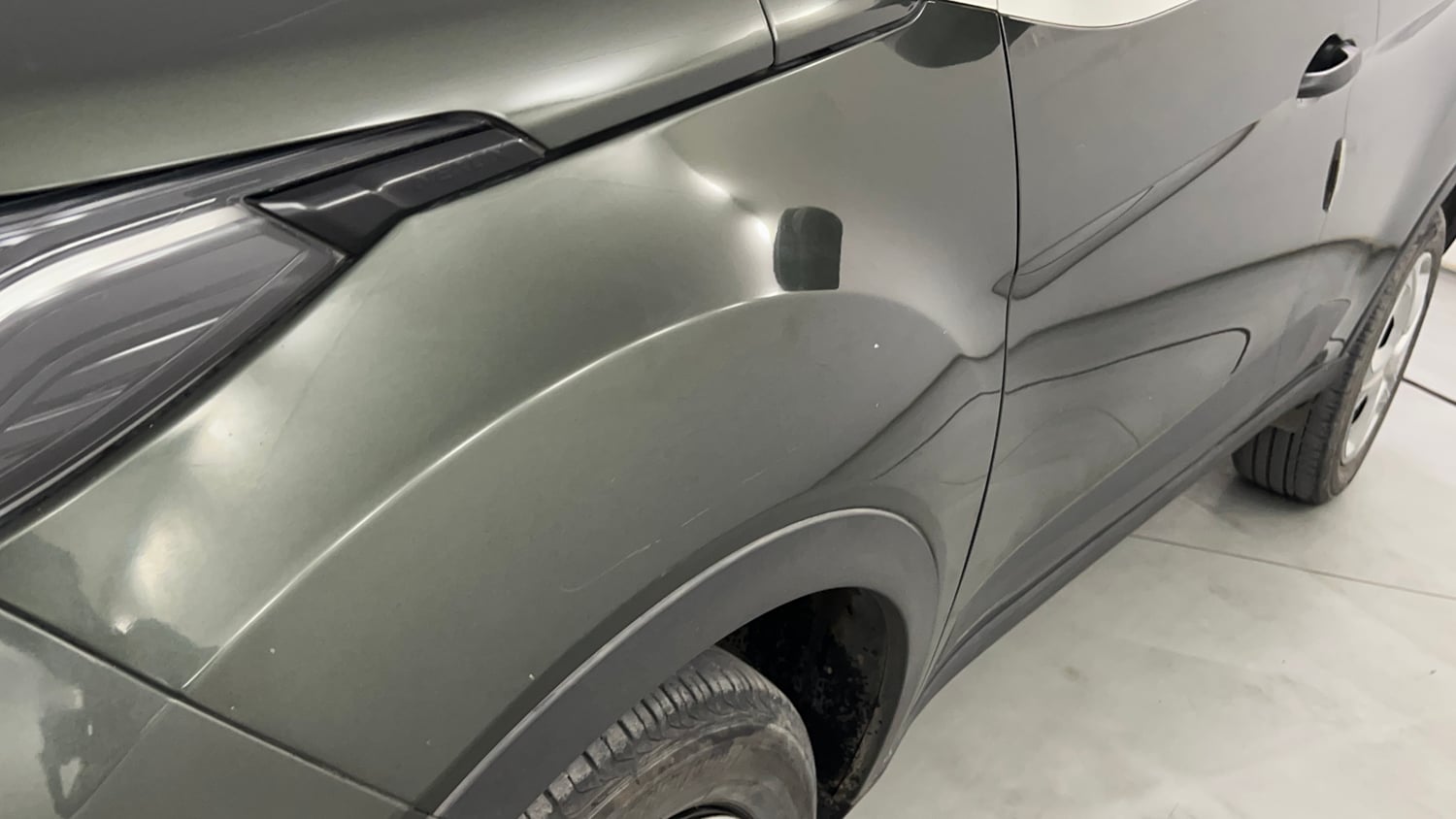 Used 2022 Tata Nexon XMA Plus (S) Diesel Diesel Automatic dents MINOR SCRATCH
