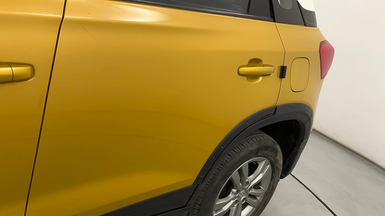 Used 2017 Maruti Suzuki Vitara Brezza [2016-2020] ZDi Diesel Manual dents MINOR SCRATCH