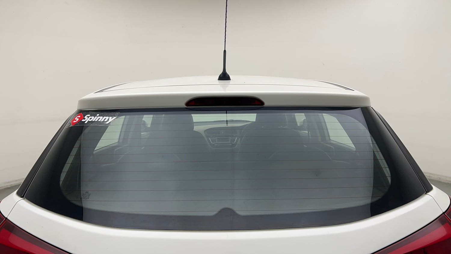 Used 2017 Hyundai Elite i20 Sportz 1.2 Petrol Manual exterior BACK WINDSHIELD VIEW