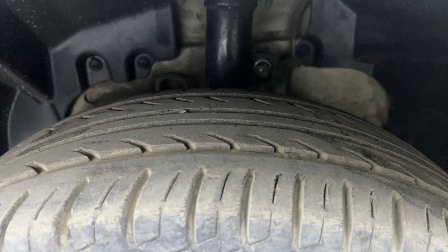 Used 2017 Ford EcoSport Trend+ 1.5L TDCi Diesel Manual tyres LEFT FRONT TYRE TREAD VIEW
