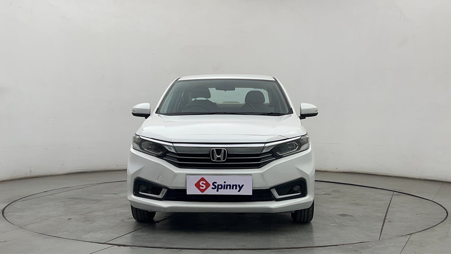 Used 2023 Honda Amaze VX 1.2 Petrol MT Petrol Manual exterior FRONT VIEW