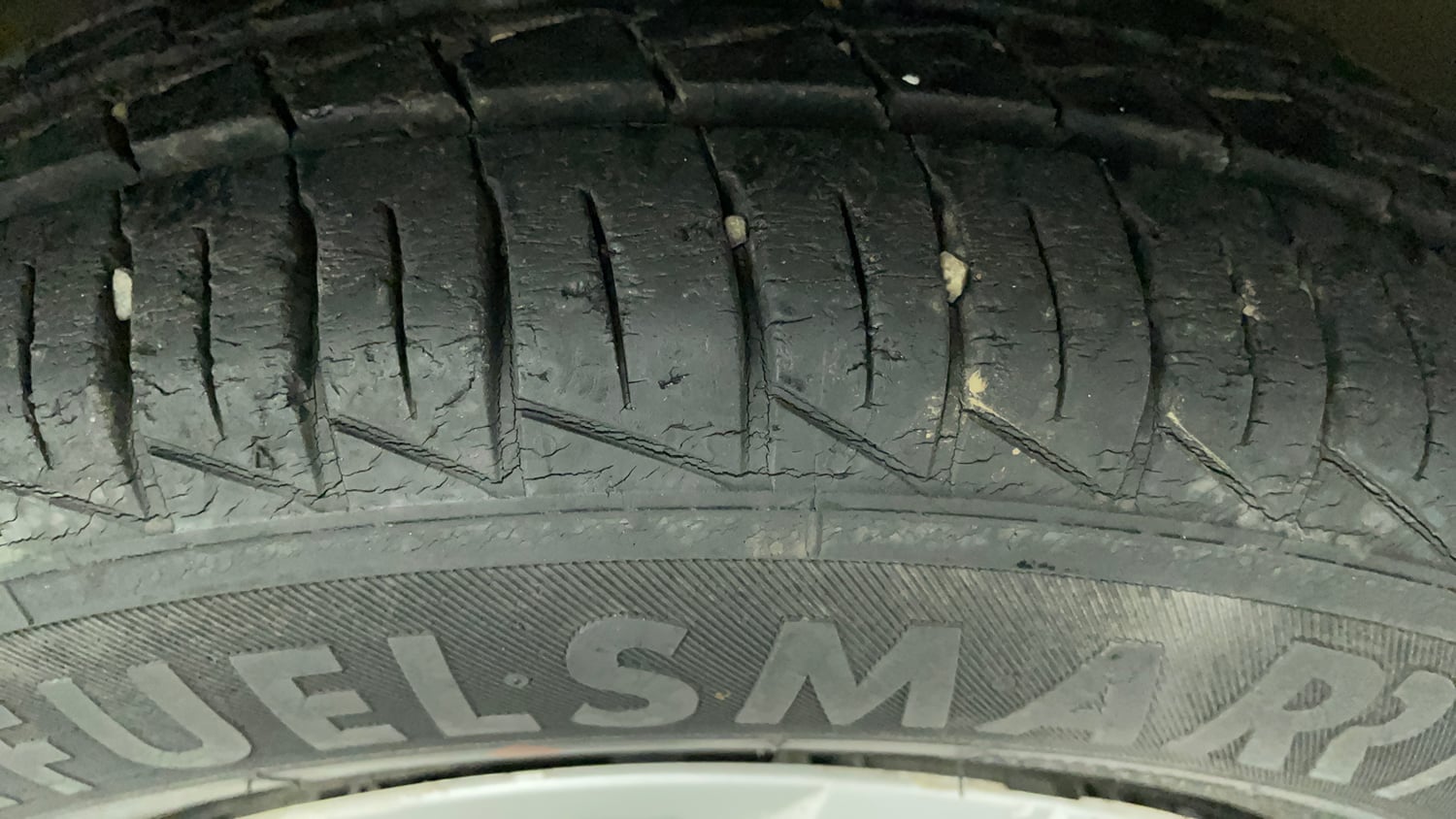 Used 2019 Maruti Suzuki Alto 800 LXi Petrol Manual tyres LEFT FRONT TYRE TREAD VIEW