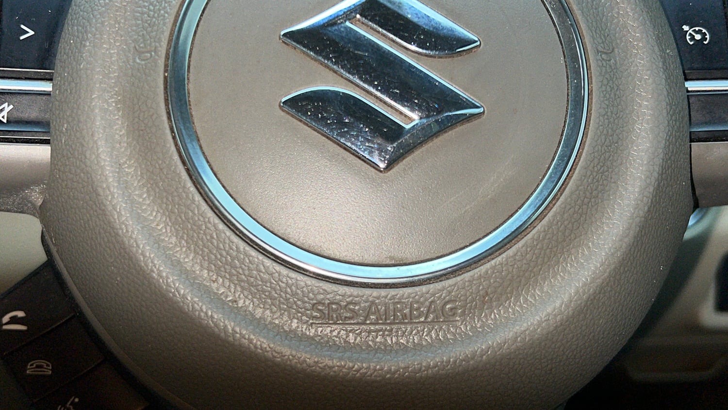 Used 2023 Maruti Suzuki Ertiga ZXi Plus Petrol Manual top_features Airbags