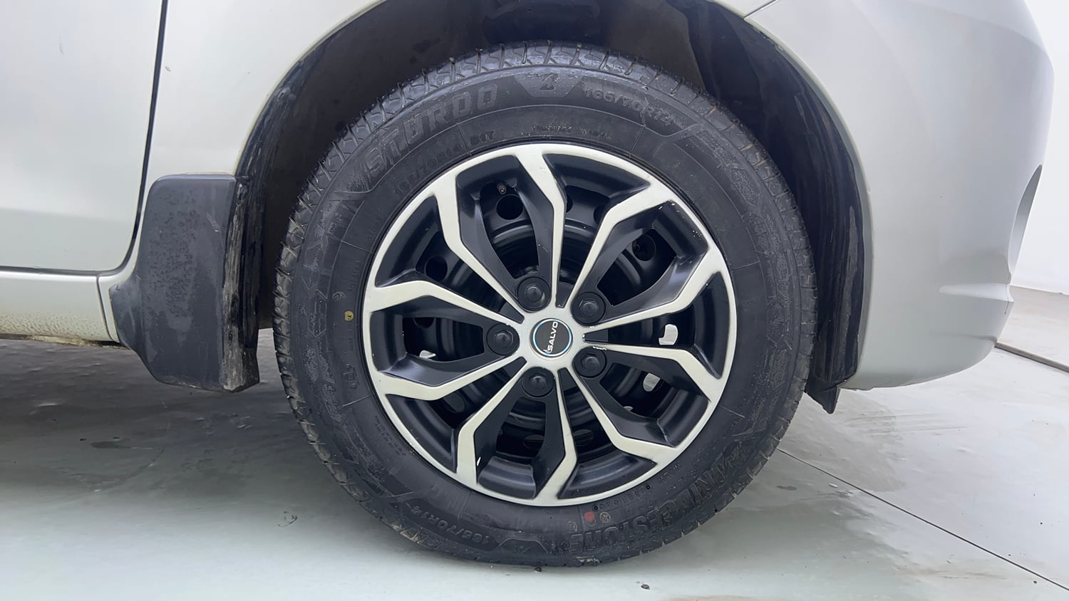 Used 2017 Maruti Suzuki Celerio ZXI (O) AMT Petrol Automatic tyres RIGHT FRONT TYRE RIM VIEW
