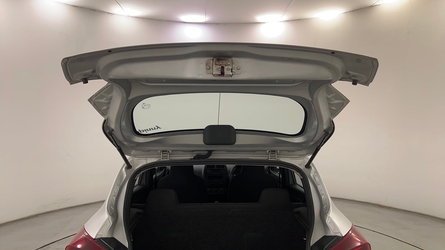 Used 2022 Renault Kwid RXL (O) 1.0 Petrol Manual interior DICKY DOOR OPEN VIEW