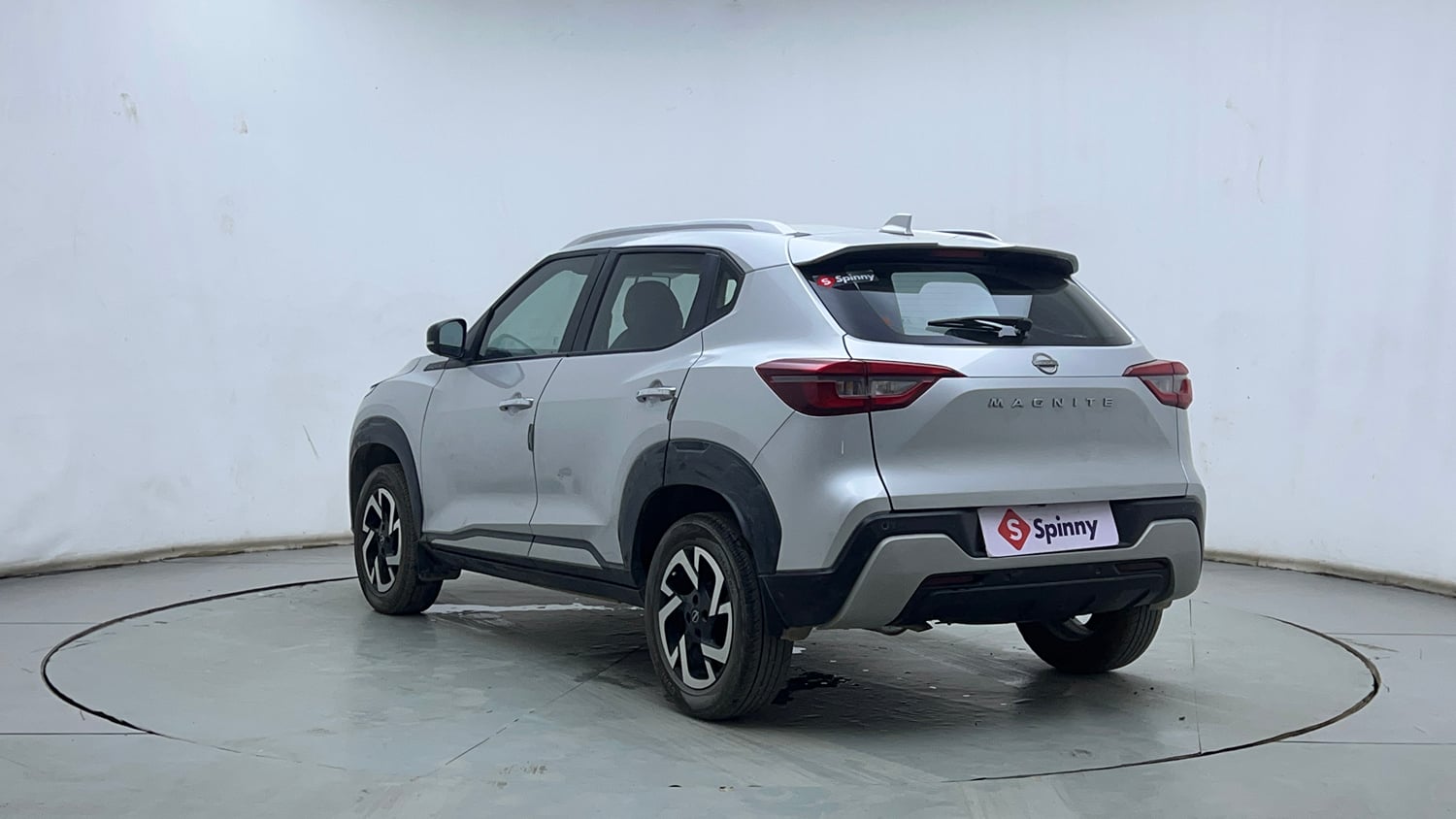 Used 2022 Nissan Magnite XV Petrol Manual exterior LEFT REAR CORNER VIEW