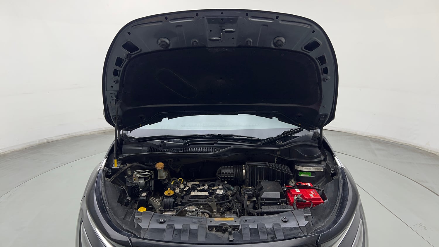Used 2021 Tata Altroz XZ Petrol Petrol Manual engine ENGINE & BONNET OPEN FRONT VIEW