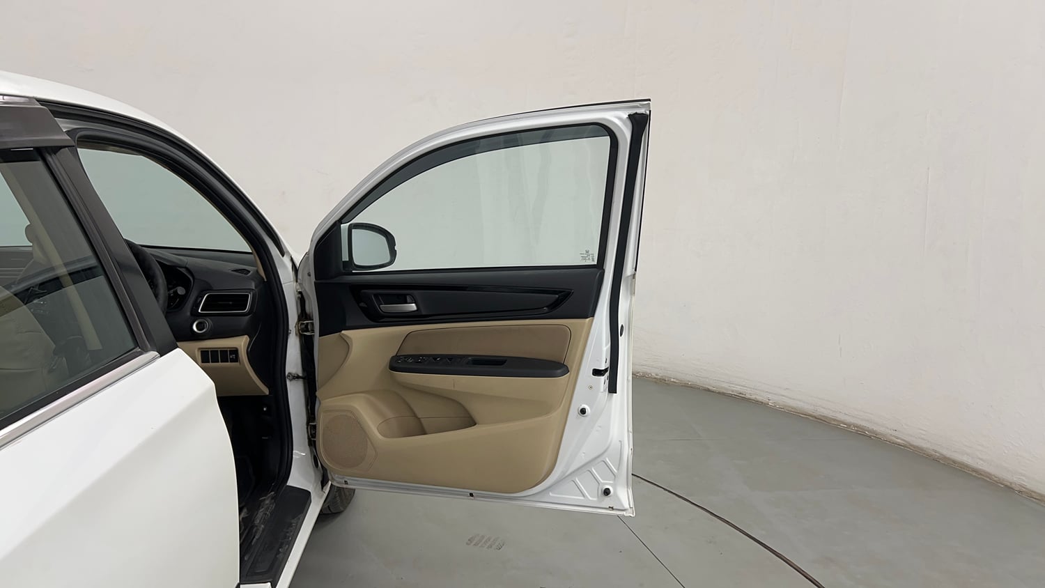 Used 2019 Honda Amaze 1.2 VX MT Petrol Petrol Manual interior RIGHT FRONT DOOR OPEN VIEW