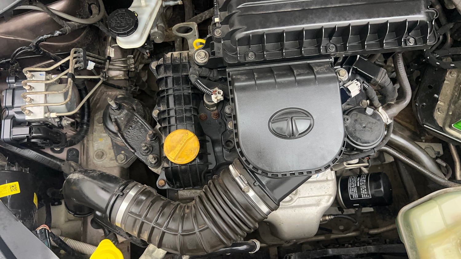 Used 2019 Tata Tiago Revotron XZ Petrol Manual engine ENGINE RIGHT SIDE VIEW