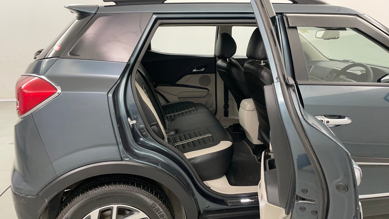 Used 2023 Mahindra XUV 300 W8 (O) 1.5 Diesel AMT Diesel Automatic interior RIGHT SIDE REAR DOOR CABIN VIEW