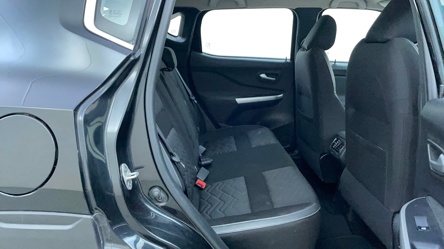 Used 2022 Nissan Magnite XV Premium Turbo CVT Petrol Automatic interior RIGHT SIDE REAR DOOR CABIN VIEW