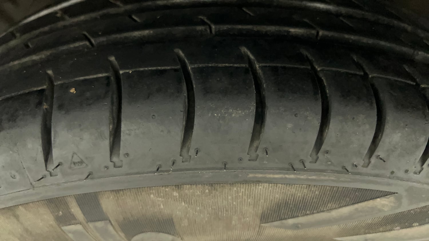 Used 2020 Hyundai Santro Sportz CNG Cng Manual tyres LEFT FRONT TYRE TREAD VIEW