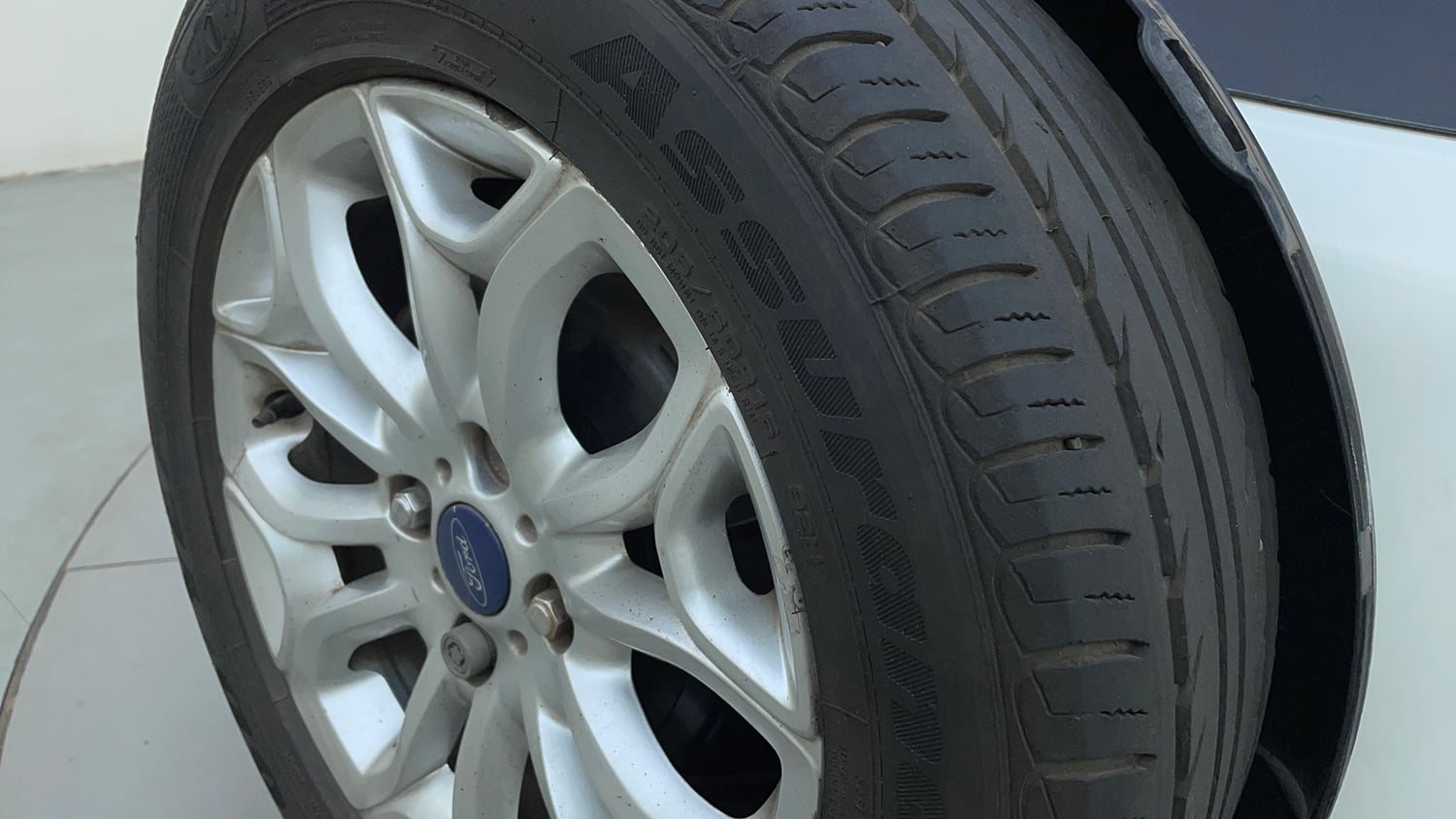 Used 2016 Ford EcoSport Titanium 1.5L TDCi Diesel Manual tyres SPARE TYRE VIEW