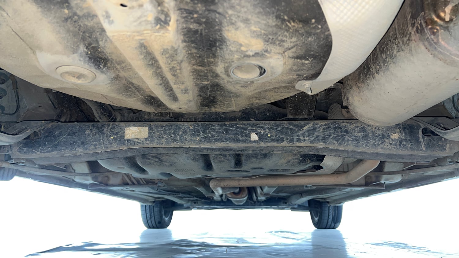 Used 2024 Hyundai New i20 Asta (O) 1.2 IVT Petrol Automatic extra REAR UNDERBODY VIEW (TAKEN FROM REAR)