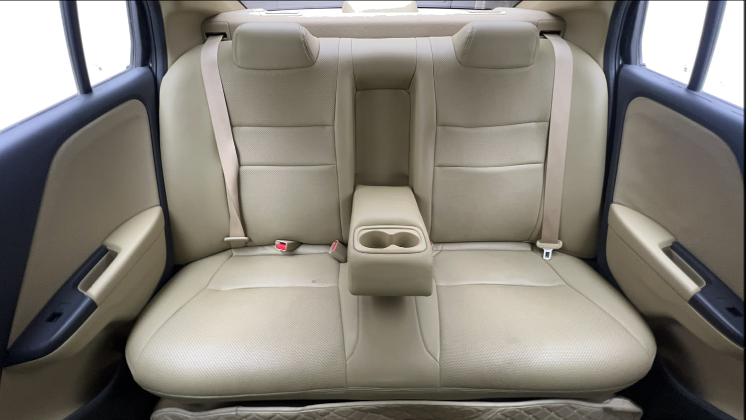 Used 2019 Honda City V CVT Petrol Petrol Automatic interior REAR SEAT CONDITION VIEW