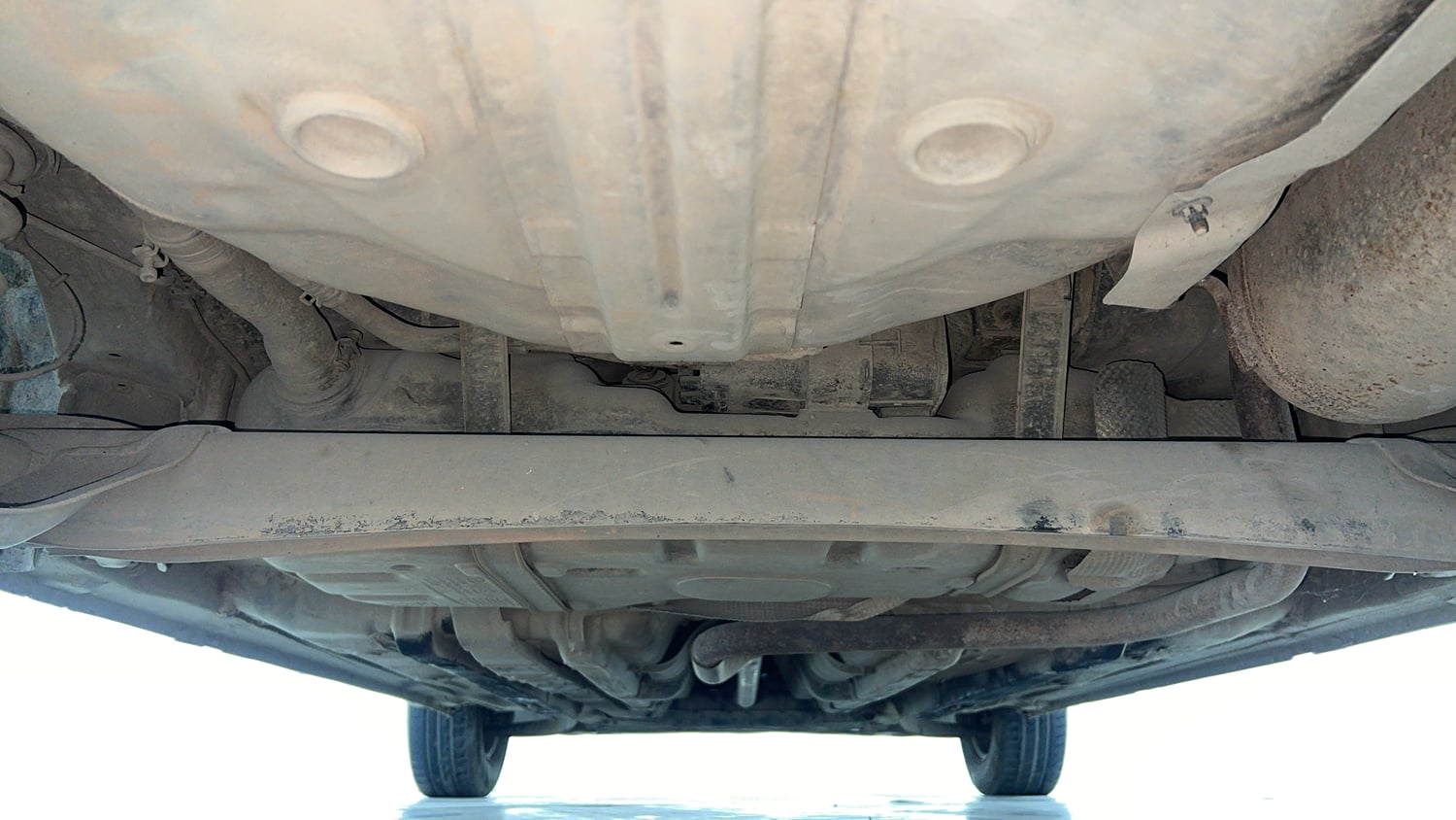 Used 2016 Hyundai Elite i20 Sportz 1.2 Petrol Manual extra REAR UNDERBODY VIEW (TAKEN FROM REAR)