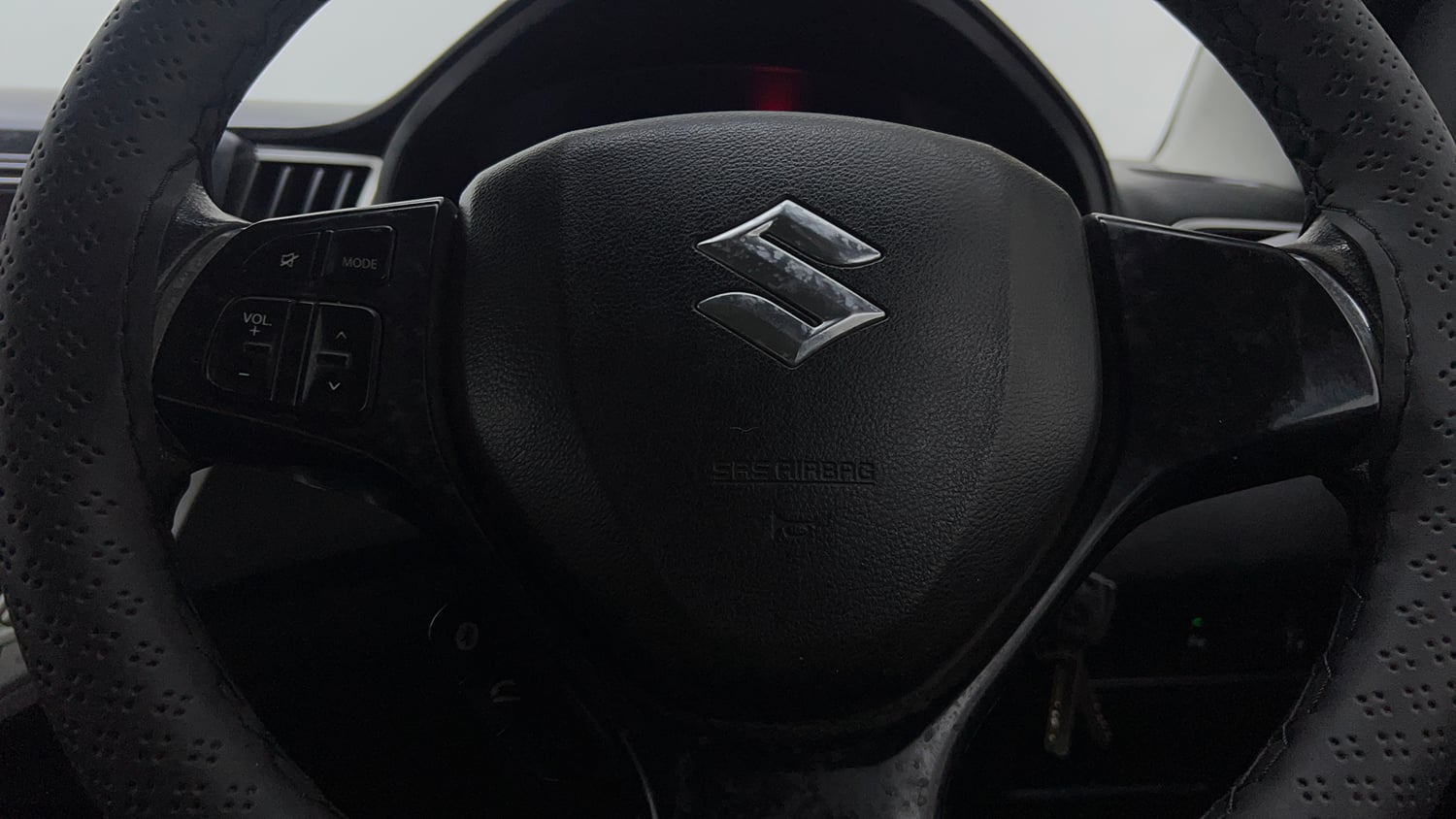 Used 2019 Maruti Suzuki Baleno Delta 1.2 Petrol Manual top_features Airbags