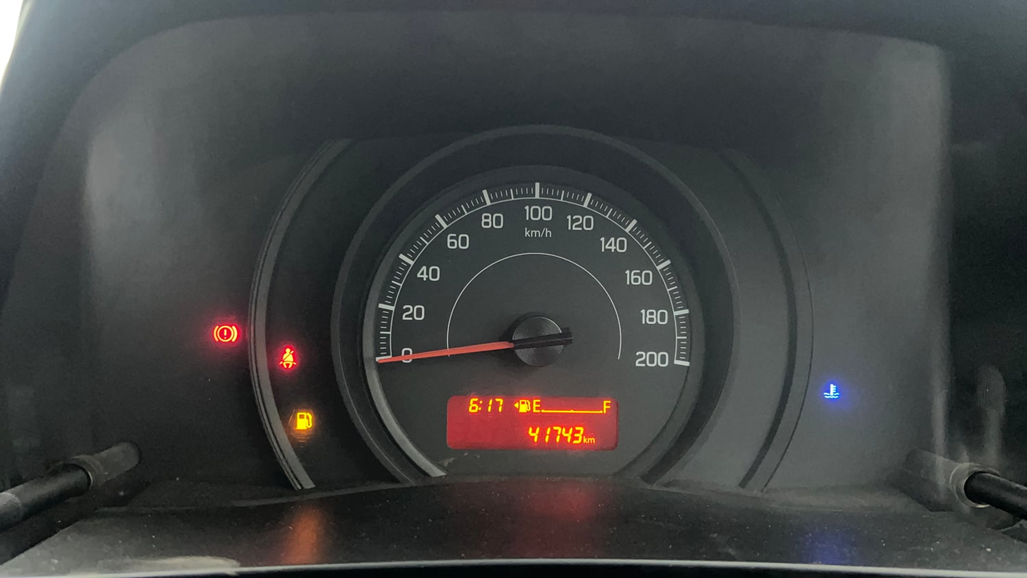 Used 2019 Maruti Suzuki Swift LXi Petrol Manual interior CLUSTERMETER VIEW